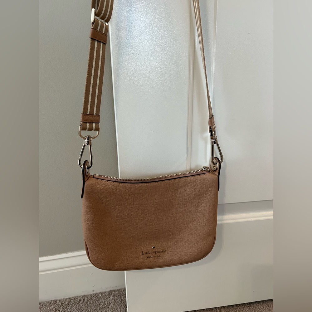 Kate Spade Rosie Crossbody-EUC